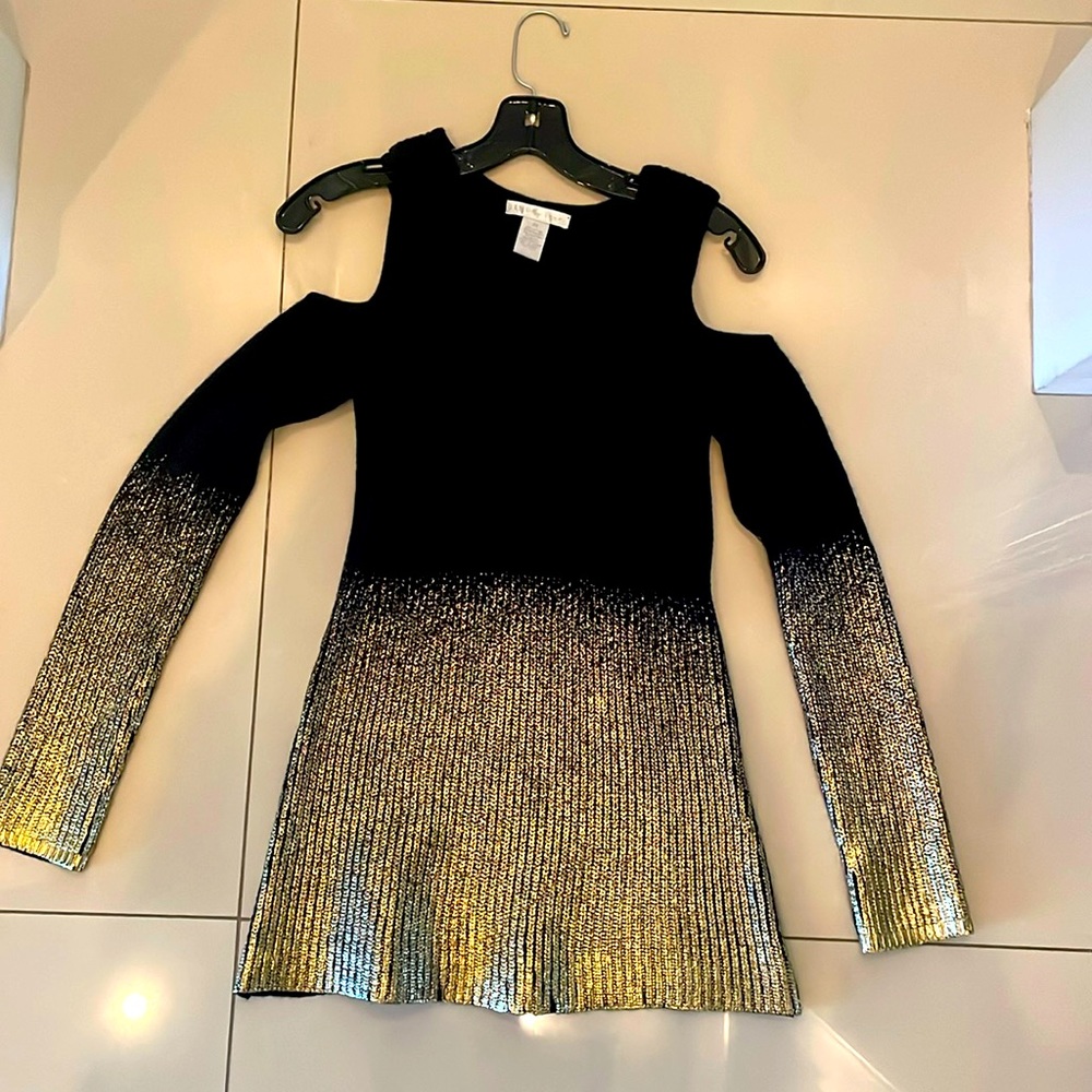 DESIGN History Black and Gold OPEN SHOULDER Sweater